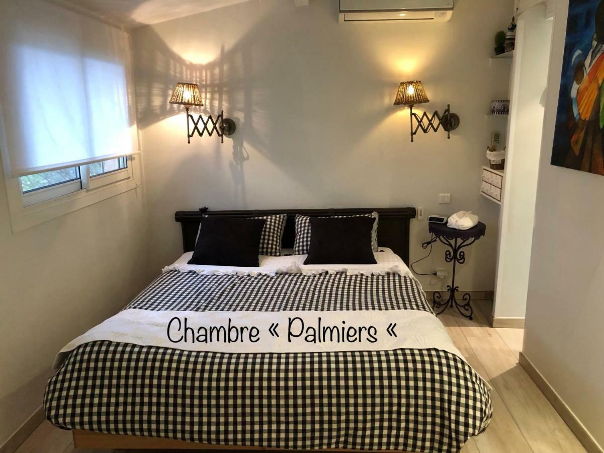 Les Grimaldines - Maison D'Hotes Cagnes-sur-Mer Esterno foto